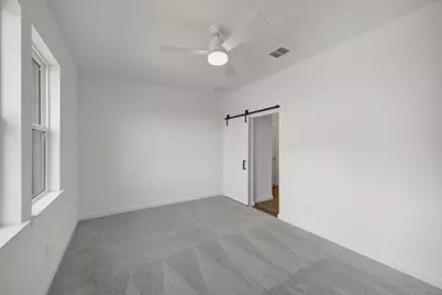 215 Dunovant Drive, Sealy, TX 77474 - Photo 6