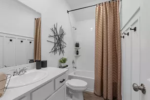 2016 Cottage Brg Rd, League City, TX 77573 - Photo 18