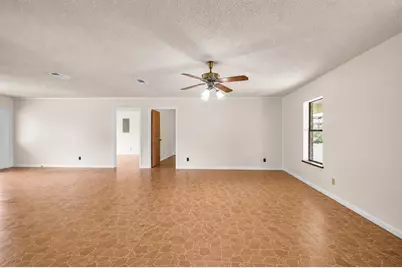 6192 County Road 803, Sweeny, TX 77480 - Photo 2