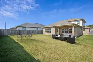 4414 Painted Bunting Ln, Baytown, TX 77521 - Photo 12