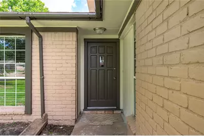 2402 21st Avenue N, Texas City, TX 77590 - Photo 4
