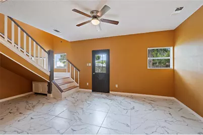 2402 21st Avenue N, Texas City, TX 77590 - Photo 12