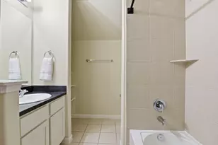 410 Walnut Branch Dr, Baytown, TX 77523 - Photo 18