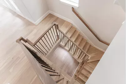 819 Bringhurst Street, Houston, TX 77020 - Photo 2