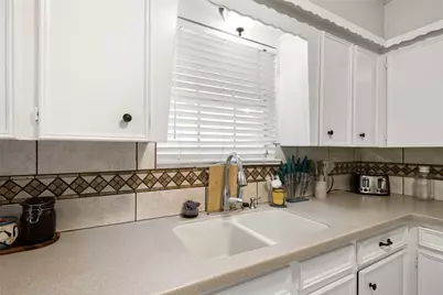 4205 Lariat Drive, Baytown, TX 77521 - Photo 10
