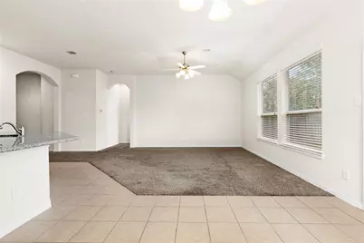 611 Orchid Hill Drive E, Conroe, TX 77301 - Photo 12