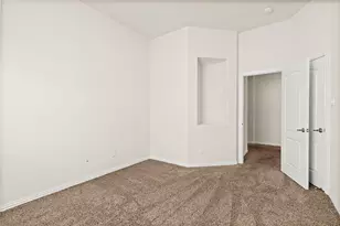 611 Orchid Hill Dr E, Conroe, TX 77301 - Photo 18