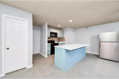 6701 1/2 Irvington Boulevard, Houston, TX 77022 - Photo 10