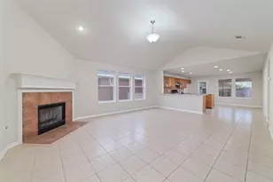 2727 Chatford Hollow Ln, Houston, TX 77014 - Photo 6