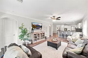 11743 Champions Gate Dr, Dayton, TX 77535 - Photo 28