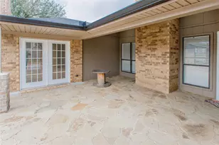 1909 Castlegate Dr, Henderson, TX 75654 - Photo 38