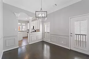 126 Detering St, Houston, TX 77007 - Photo 14