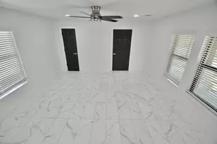 7133 Evans St, Houston, TX 77061 - Photo 20