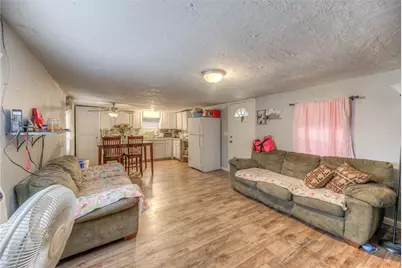 713 Garrett Road, Livingston, TX 77351 - Photo 6