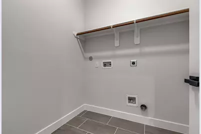 13131 Perennial Springs Dr, Houston, TX 77048 - Photo 18