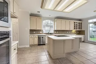 5906 Indian Hills Ln, Sugar Land, TX 77479 - Photo 12
