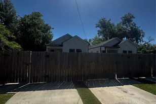 8424 Wileyvale Rd, Houston, TX 77016 - Photo 2