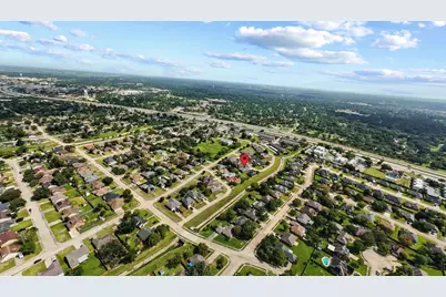 137 Silverbell Circle, Lake Jackson, TX 77566 - Photo 50