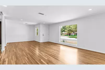 4417 Willowbend Boulevard, Houston, TX 77035 - Photo 6