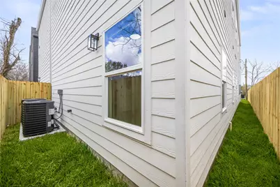9709 Pelsey Street #A, Houston, TX 77029 - Photo 18