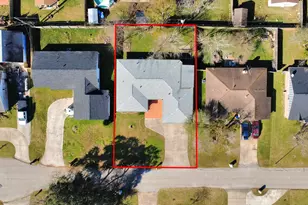 3906 Dolphin Ln, La Porte, TX 77571 - Photo 24