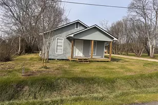 22085 Madison St, Bedias, TX 77831 - Photo 2