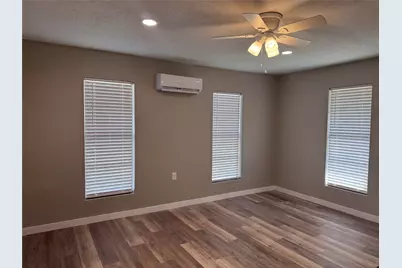 22085 Madison Street, Bedias, TX 77831 - Photo 6