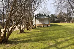 22085 Madison St, Bedias, TX 77831 - Photo 10