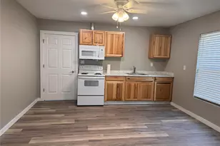 22085 Madison St, Bedias, TX 77831 - Photo 4