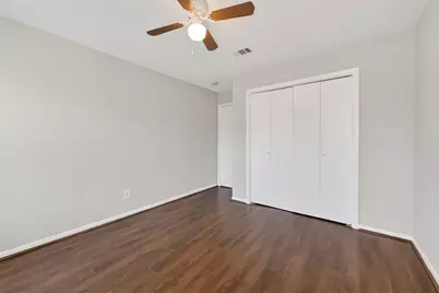 8646 Maplecrest Drive, Houston, TX 77099 - Photo 22