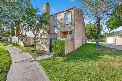 8646 Maplecrest Drive, Houston, TX 77099 - Photo 1