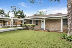 2702 Areba St, Houston, TX 77091 - Photo 2