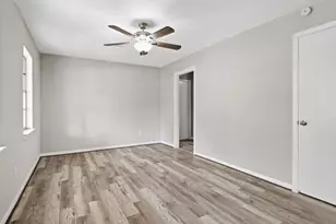 2702 Areba St, Houston, TX 77091 - Photo 4