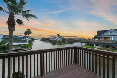 9 S Sandpiper Street, La Marque, TX 77568 - Photo 10