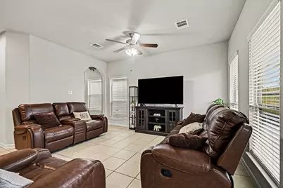 6523 Macroom Meadows Lane, Houston, TX 77048 - Photo 4