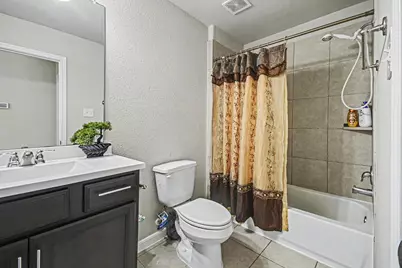 6523 Macroom Meadows Lane, Houston, TX 77048 - Photo 18