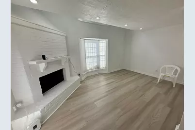 2800 Jeanetta Street #203, Houston, TX 77063 - Photo 6