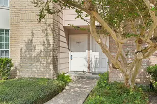 2800 Jeanetta St, Houston, TX 77063 - Photo 4