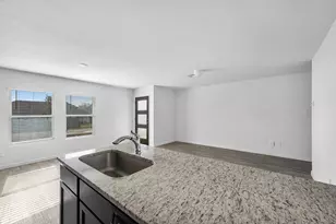 12998 Sorrento Bay Dr, Willis, TX 77318 - Photo 18