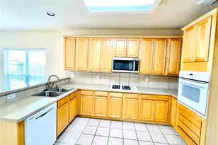 2518 Brittany Lakes, League City, TX 77573 - Photo 6