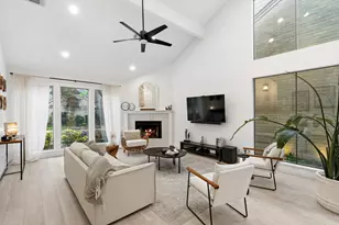 9584 Doliver Dr, Houston, TX 77063 - Photo 2