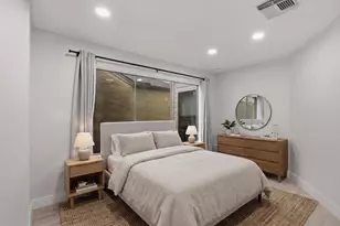 9584 Doliver Dr, Houston, TX 77063 - Photo 18