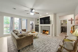 15610 Township Glen Ln, Cypress, TX 77433 - Photo 8