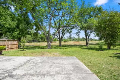 5918 Par Four Drive, Houston, TX 77088 - Photo 42