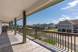 2297 Martinique, Crystal Beach, TX 77650 - Photo 34