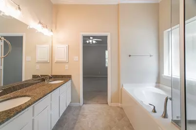139 S Rocky Point Cir, The Woodlands, TX 77389 - Photo 32