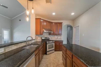 139 S Rocky Point Cir, The Woodlands, TX 77389 - Photo 14