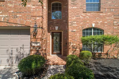 139 S Rocky Point Cir, The Woodlands, TX 77389 - Photo 2