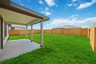 805 Clear Vly Ln, Dayton, TX 77535 - Photo 22