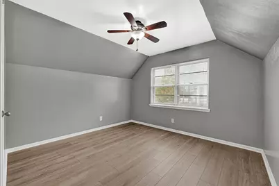 225 Saint Cloud Drive, Friendswood, TX 77546 - Photo 34